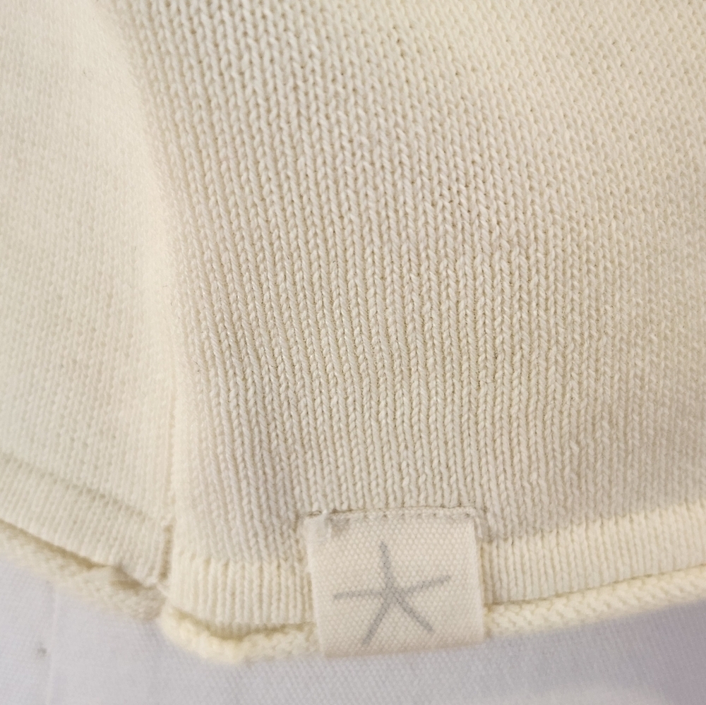 New! || BAREFOOT DREAMS || T in cream, pocket, rolled hems, boxy fit, sz S - Picture 4 of 8